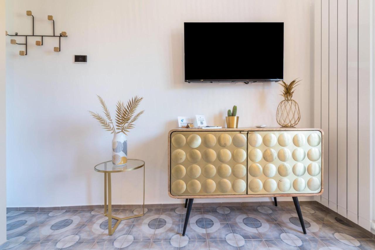 Casa Royale Appartamento Terra Лиерна Екстериор снимка